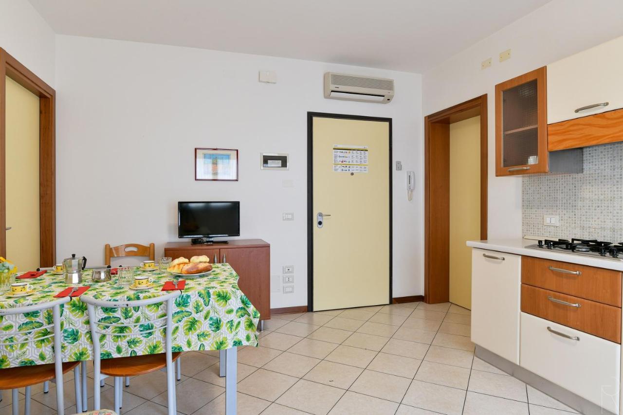 Stella D'Oro Apartment Caorle Exterior photo